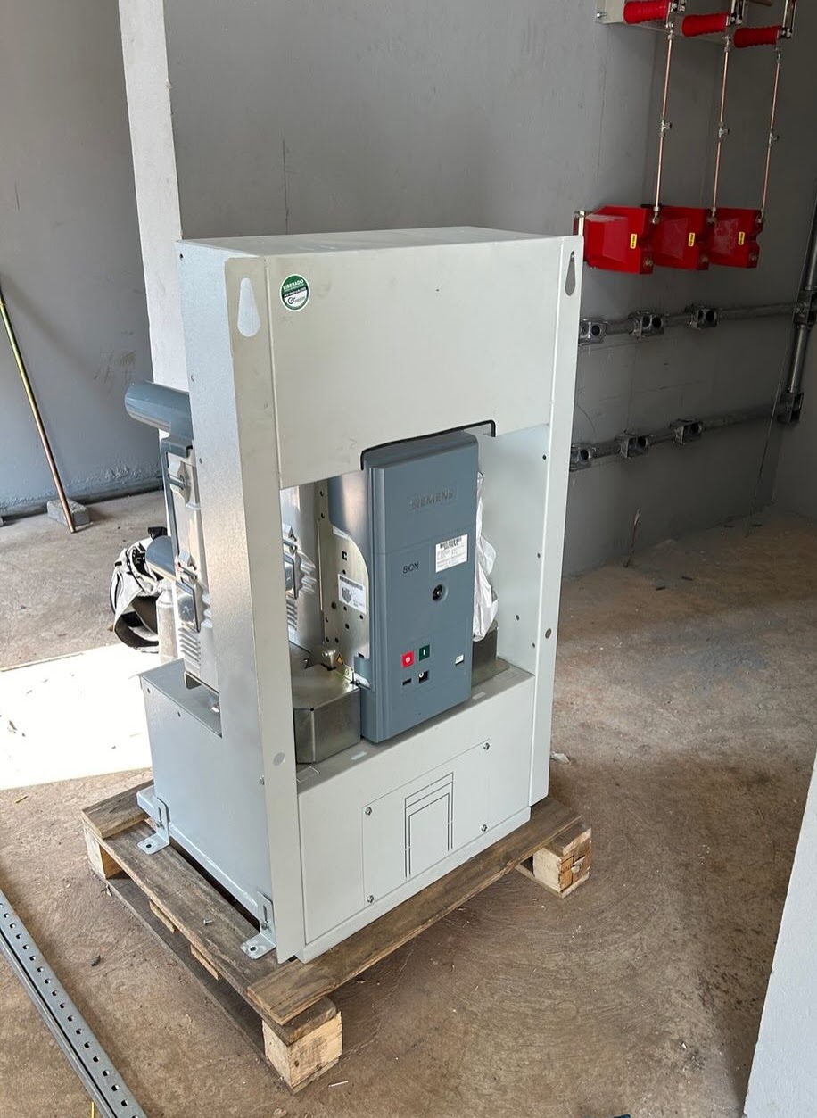 Subestação Abrigada — Equipamentos